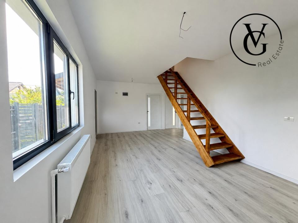 Casa P+M | 5 camere | Lumina - zona centrala