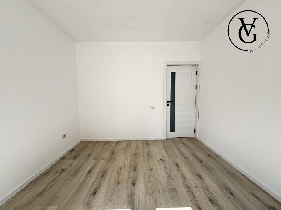 Casa P+M | 5 camere | Lumina - zona centrala