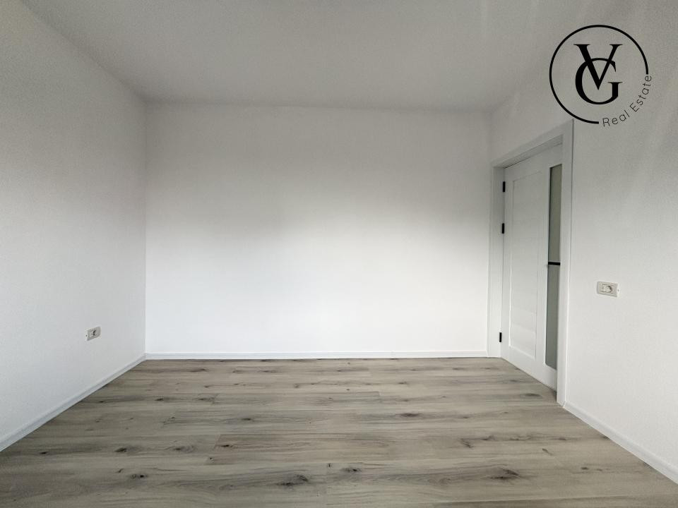 Casa P+M | 5 camere | Lumina - zona centrala