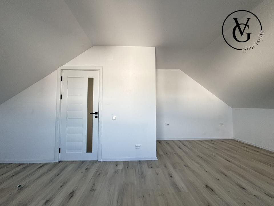 Casa P+M | 5 camere | Lumina - zona centrala