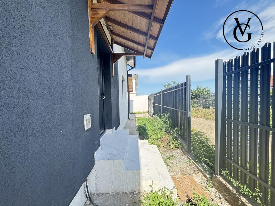 Casa P+M | 5 camere | Lumina - zona centrala