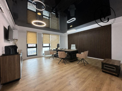 Spațiu Comercial în Bloc Nou |  zona Campus 