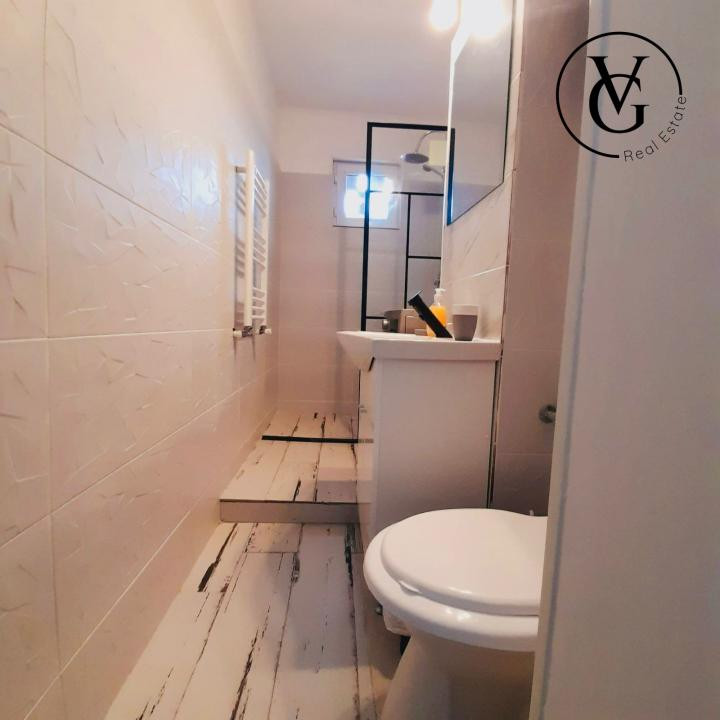 Apartament 3 camere modern - zona Tomis Nord - centrala proprie