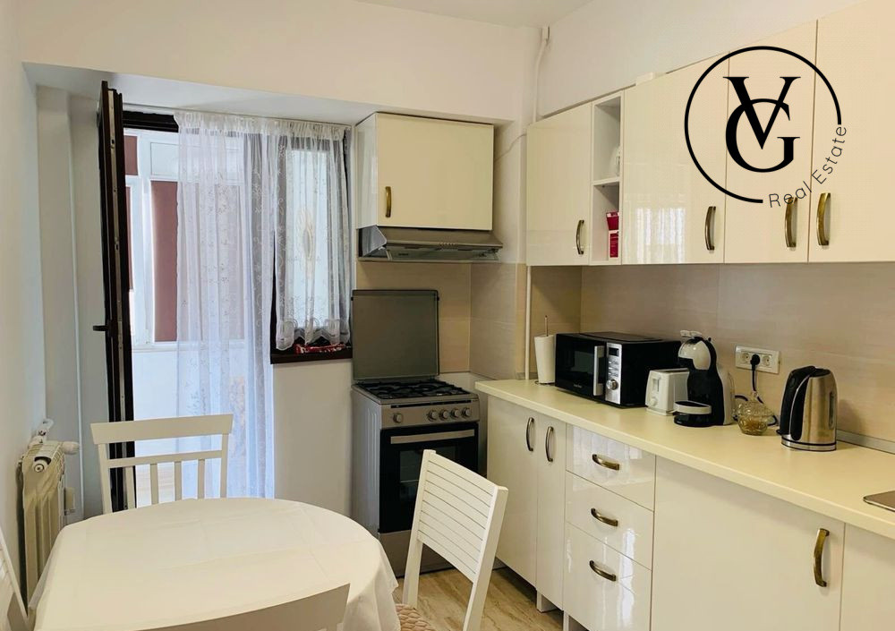 Apartament 3 camere - Sos. Nicolae Titulescu - Complet renovat