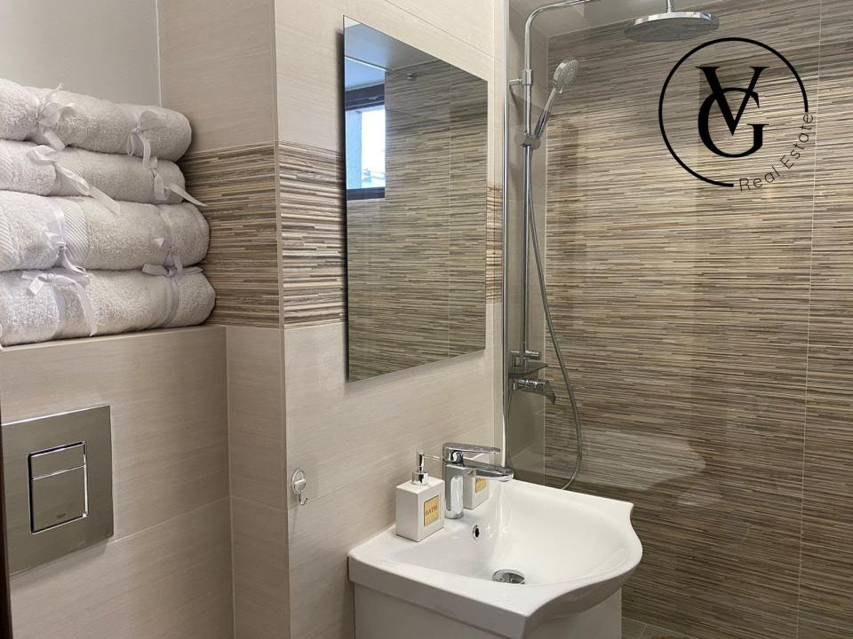 Apartament 3 camere - Sos. Nicolae Titulescu - Complet renovat