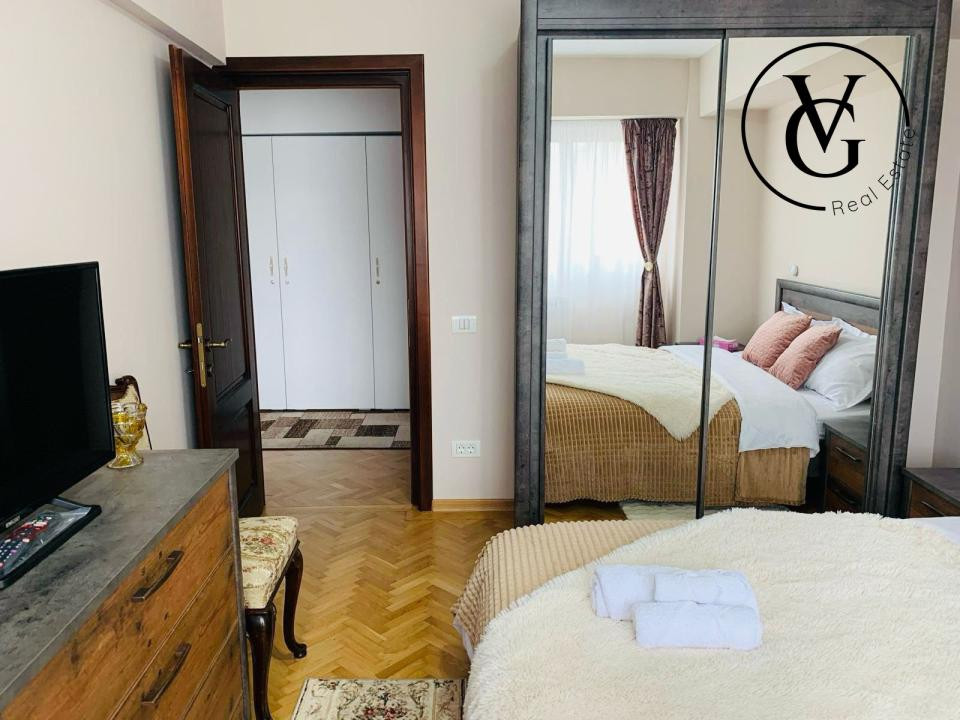 Apartament 3 camere - Sos. Nicolae Titulescu - Complet renovat