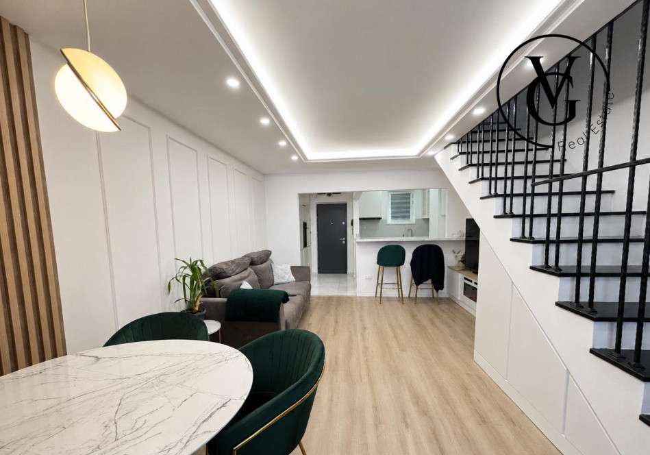 Apartament tip Duplex - 3 camere - Sala Palatului 