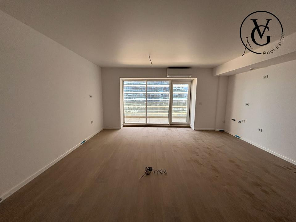 Studio | Aqua Cullinan | Mamaia Nord - vedere laterala  catre mare