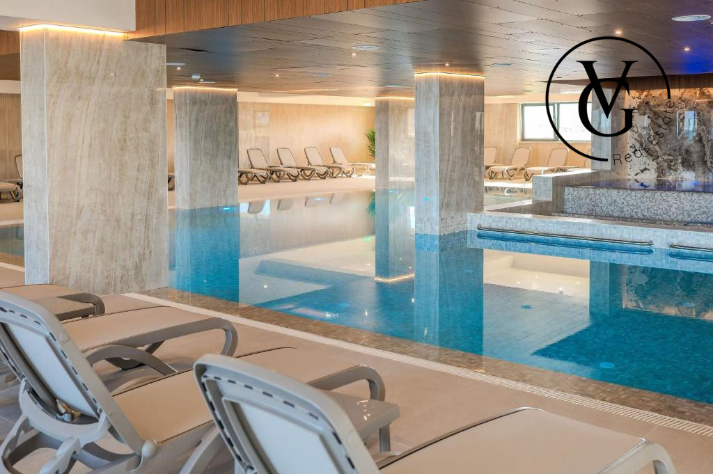 Studio | Aqua Cullinan | Mamaia Nord - vedere laterala  catre mare