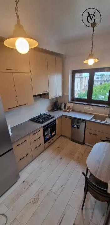 Apartament 2 camere - zona Centrala/ Piata Ovidiu - prima inchiriere