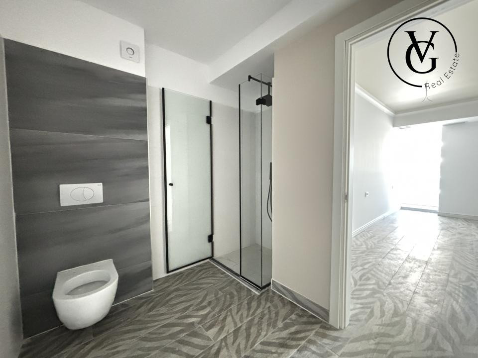 Apartament 3 camere - vedere frontala la mare | White Titanic | Mamaia Nord
