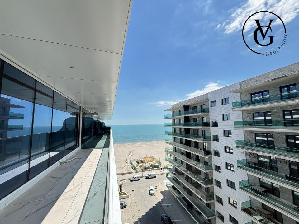 Apartament 2 camere - vedere frontala la mare | White Titanic | Mamaia Nord