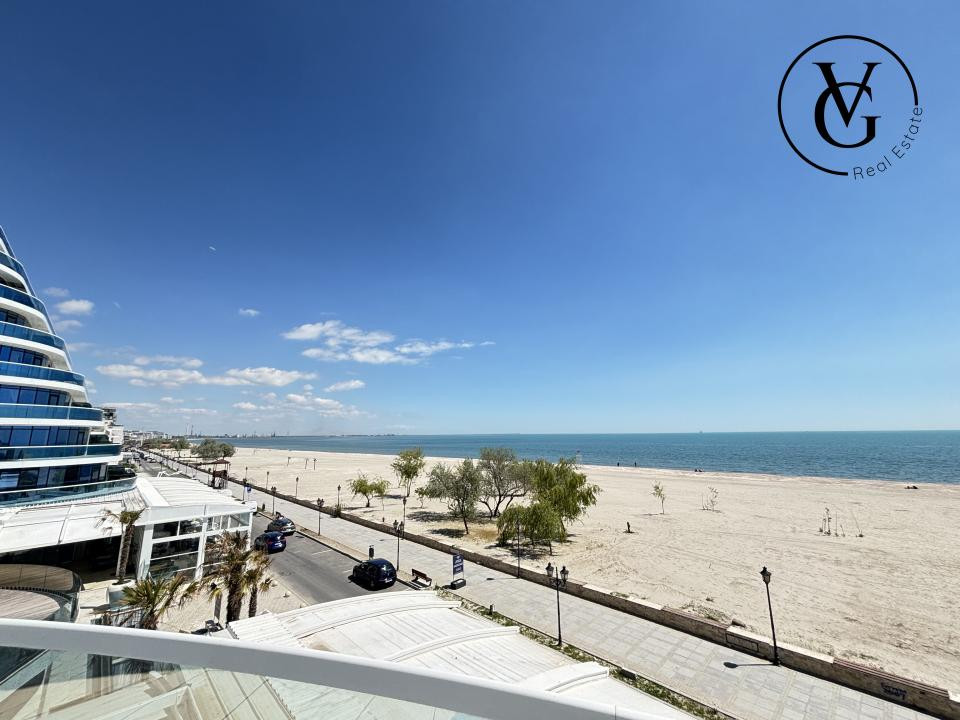 Apartament 3 camere - vedere frontala la mare | White Titanic | Mamaia Nord