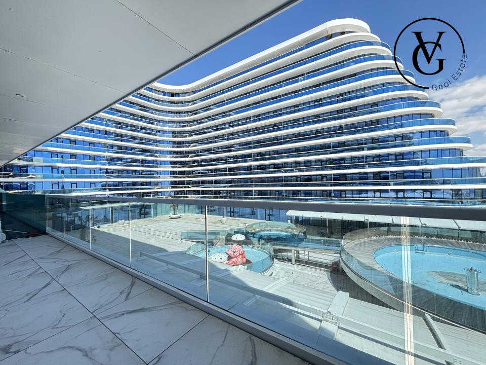 Apartament lux 2 camere  - vedere frontala la mare | White Titanic | Mamaia Nord