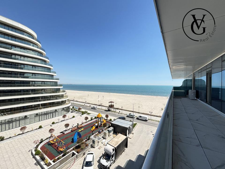 Apartament 3 camere - vedere frontala la mare | White Titanic | Mamaia Nord