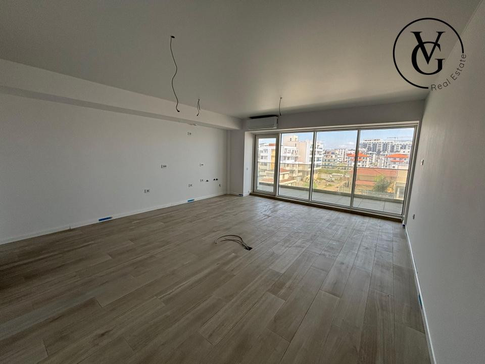 Studio spatios  | Aqua Cullinan | Mamaia Nord - vedere laterala mare