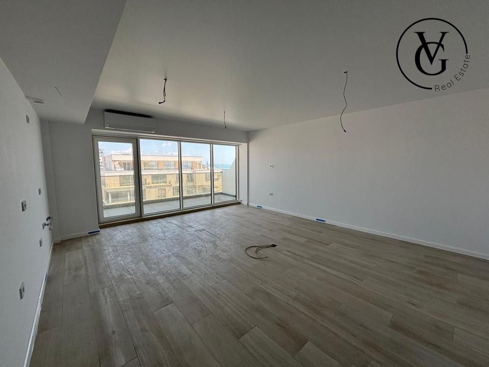 Studio spatios  | Aqua Cullinan | Mamaia Nord - vedere laterala mare