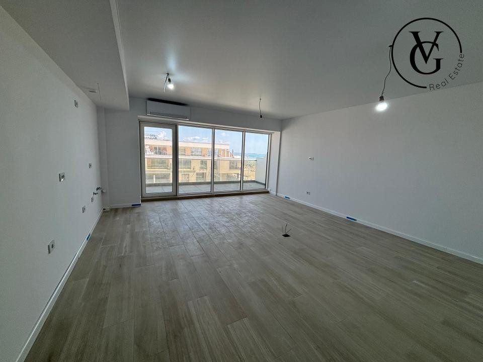 Studio spatios  | Aqua Cullinan | Mamaia Nord - vedere laterala mare