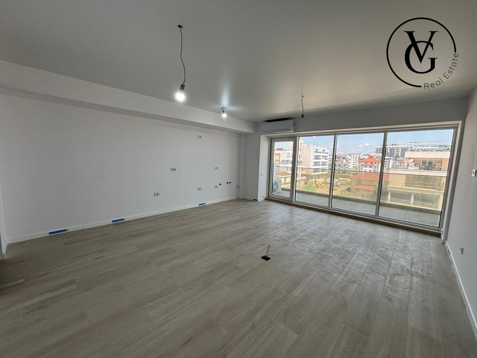 Studio spatios  | Aqua Cullinan | Mamaia Nord - vedere laterala mare