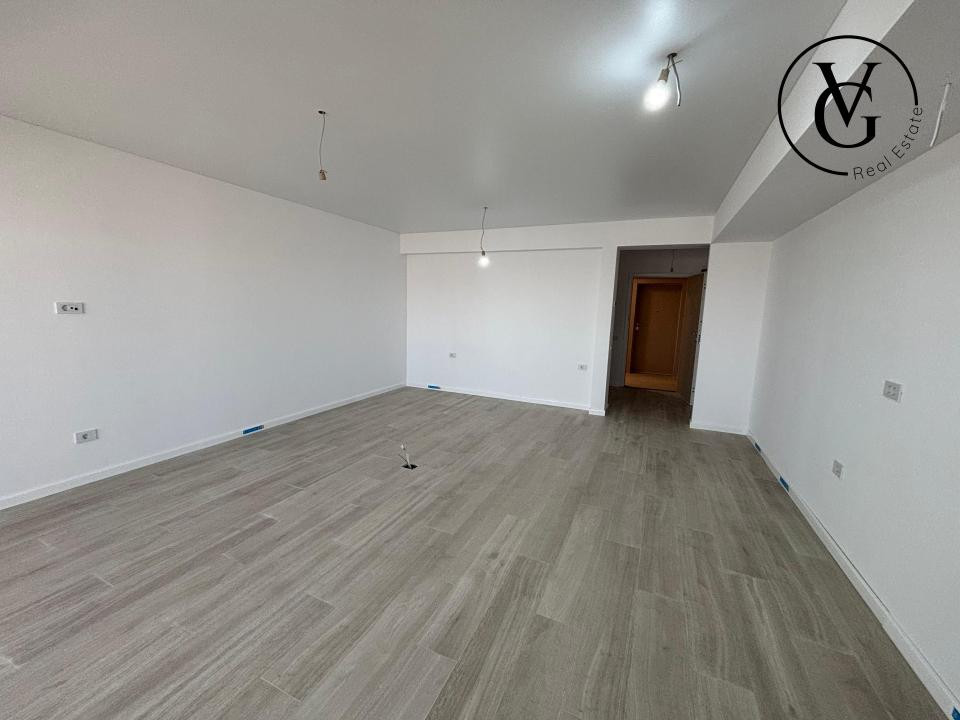 Studio spatios  | Aqua Cullinan | Mamaia Nord - vedere laterala mare