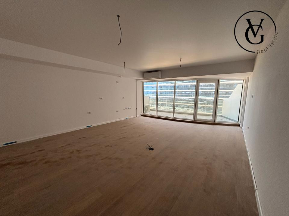 Studio spatios  | Aqua Cullinan | Mamaia Nord - vedere laterala mare