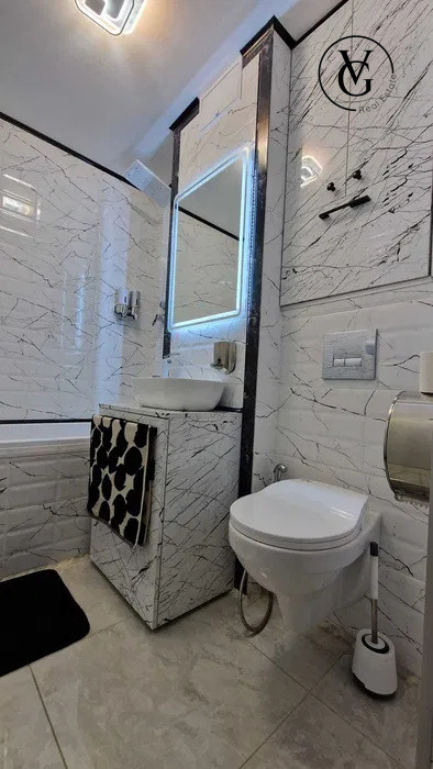 Garsoniera moderna - Renovata complet - Metrou Costin Georgian