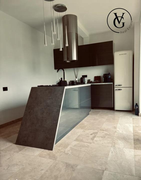 Apartament 2 camere lux + terasa -Mamaia Nord