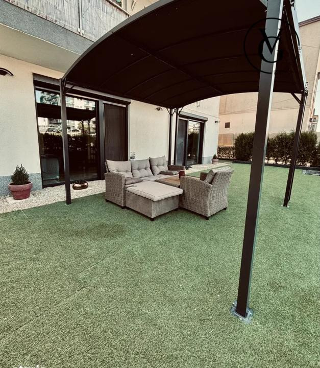 Apartament 2 camere lux + terasa -Mamaia Nord