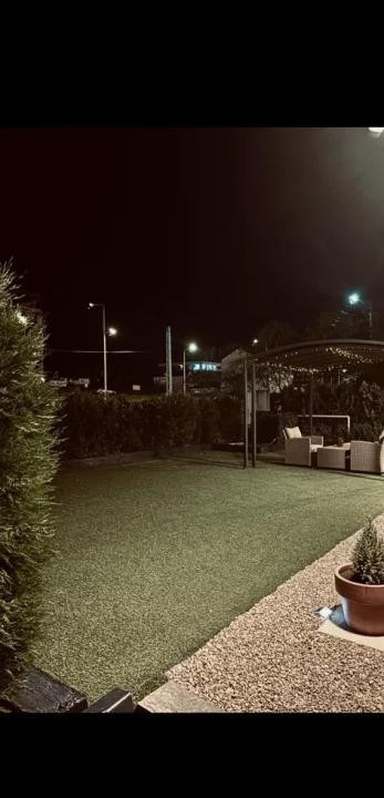 Apartament 2 camere lux + terasa -Mamaia Nord