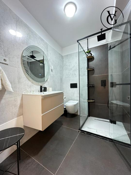 White Titanic - Apartament 2 camere - frontal la mare