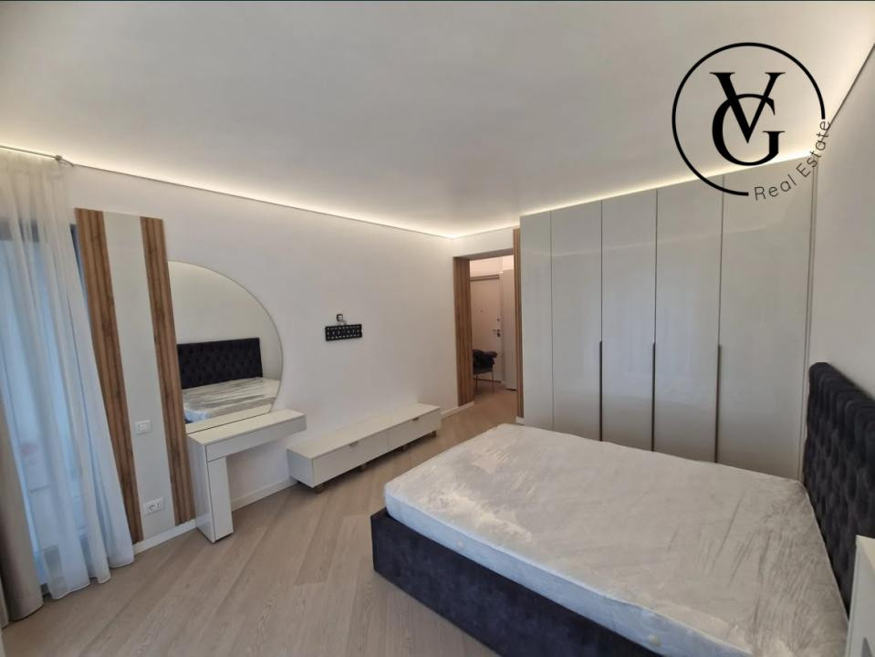 Studio spațios de închiriat I Cortina North