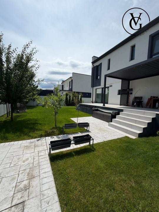 Casa 5 camere Corbeanca