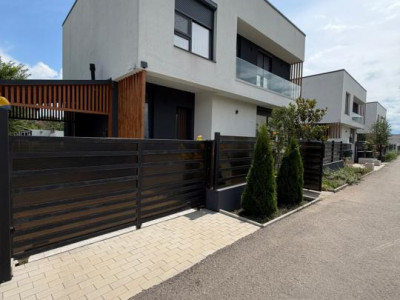 Casa 5 camere Corbeanca