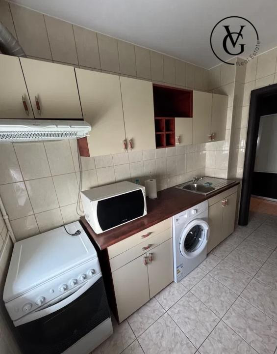 Apartament 2 camere - Dristor - Baba Novac- Loc de parcare