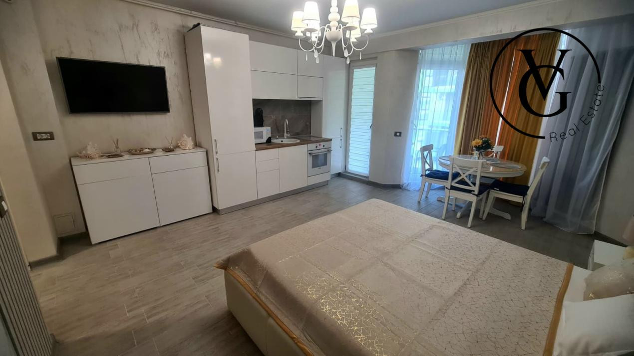 Studio lux cu vedere catre mare- Alezzi Beach Resort