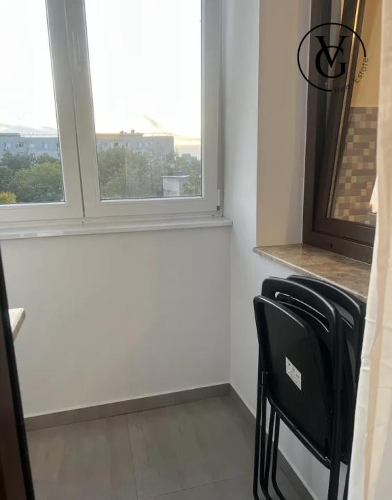 Garsoniera cu balcon - Metrou Costin Georgian 