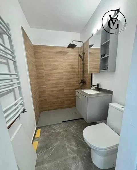 Apartament 2 camere - Complet renovat - Zona Titan 