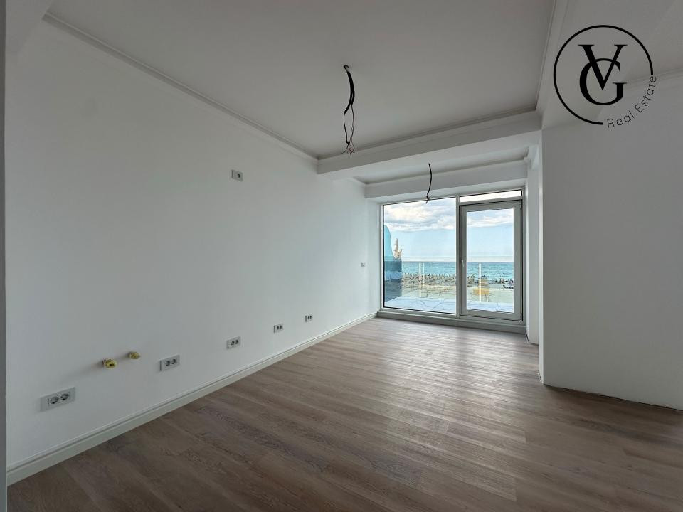 Apartament 3 camere - vedere frontala la mare | White Titanic | Mamaia Nord