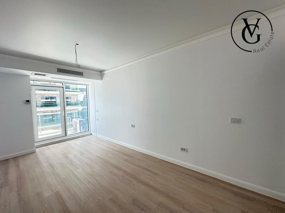 Apartament 3 camere - vedere frontala la mare | White Titanic | Mamaia Nord