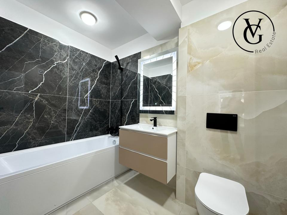 Apartament 3 camere - vedere frontala la mare | White Titanic | Mamaia Nord