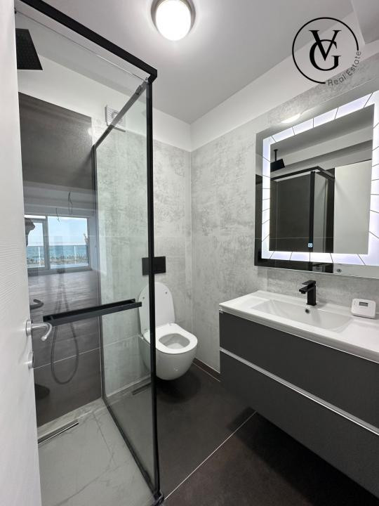 Apartament 3 camere - vedere frontala la mare | White Titanic | Mamaia Nord