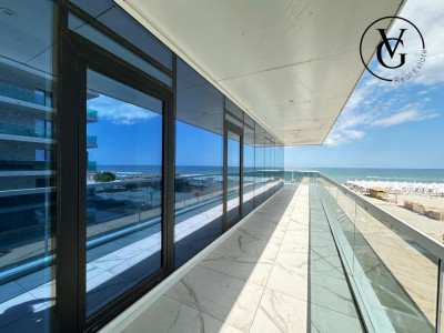 Apartament 3 camere - vedere frontala la mare | White Titanic | Mamaia Nord
