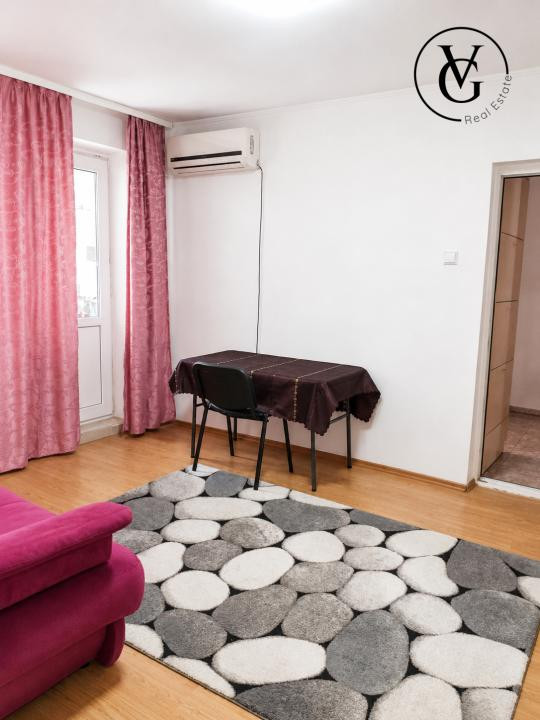 Apartament 2 camere - Zona Tomis III - Centrala proprie