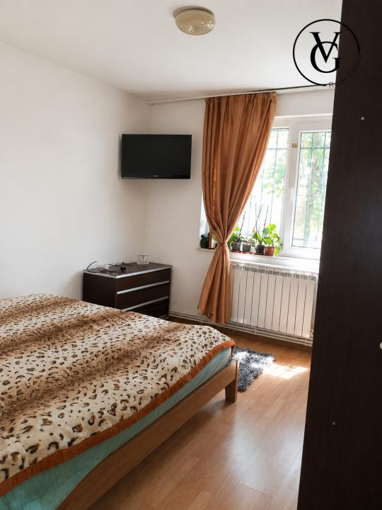 Apartament 2 camere - Zona Tomis III - Centrala proprie