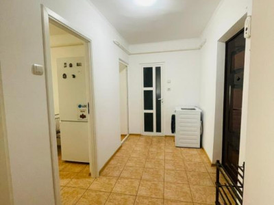 Apartament 2 camere modern- Zona Faleza Nord- Centrala proprie