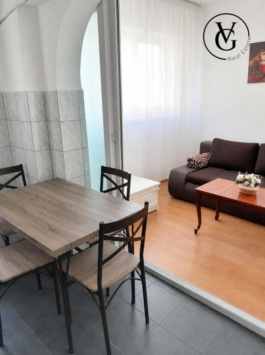 Apartament 2 camere modern - zona Tomis Nord - centrala proprie