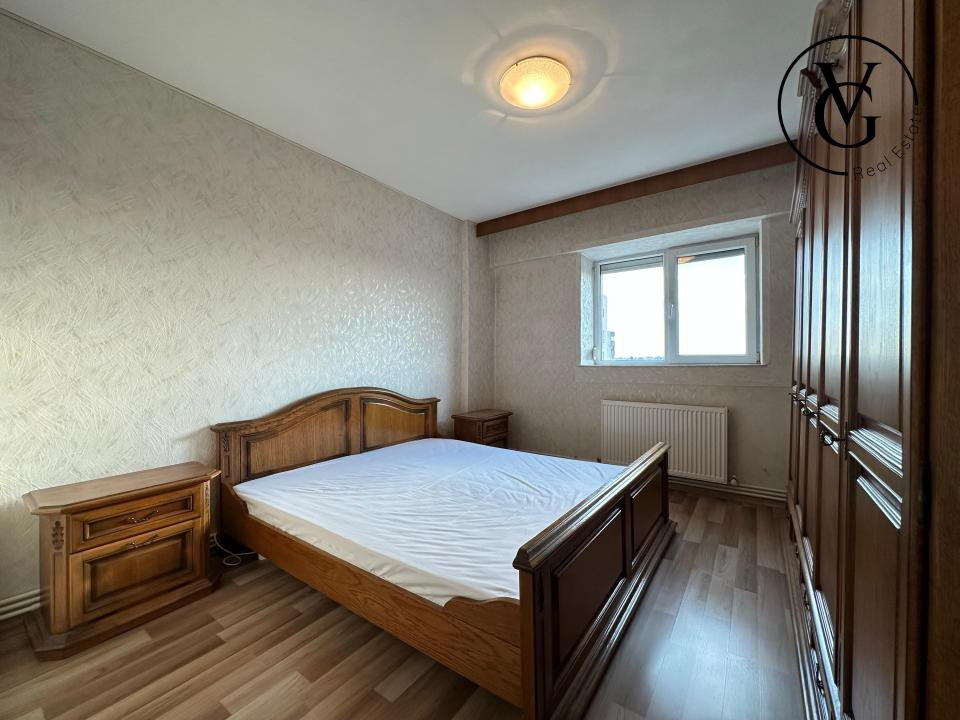 Apartament decomandat cu 2 camere în zona Brătianu 