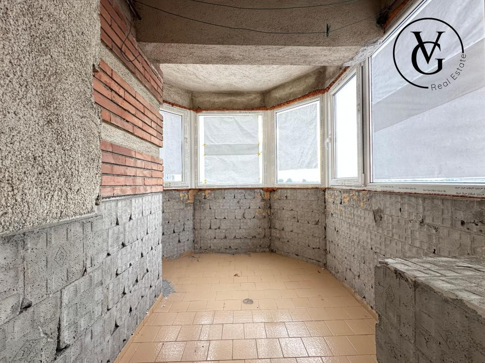 Apartament decomandat cu 2 camere în zona Brătianu 