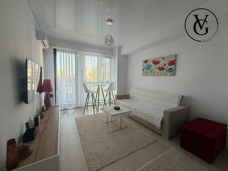 Studio modern cu dormitor separat- zona Campus - parcare inclusa