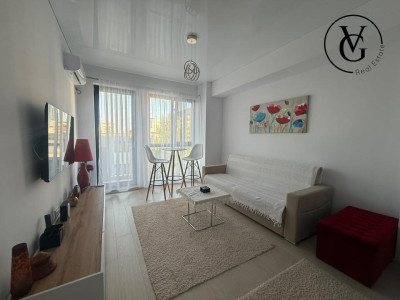 Studio modern cu dormitor separat- zona Campus - parcare inclusa